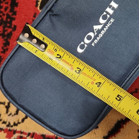 Coach case - Picture 6 of 7